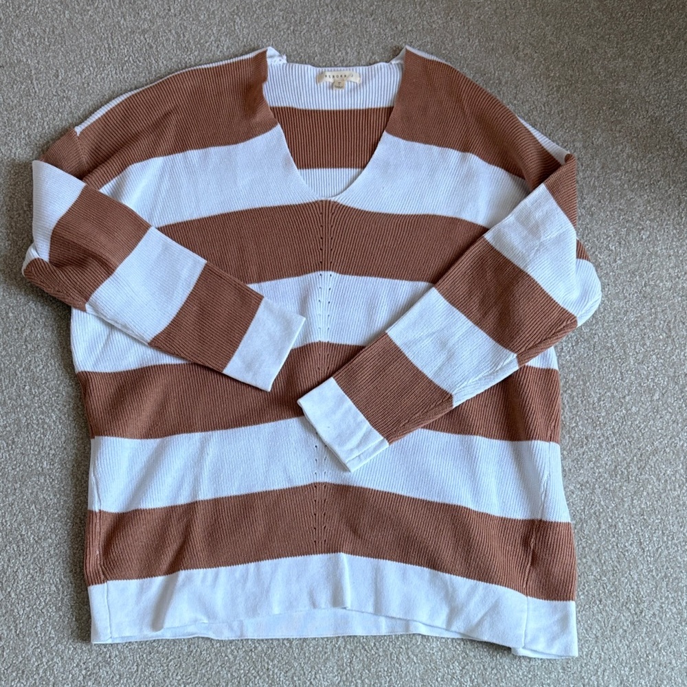 Reborn J V-Neck Sweater
